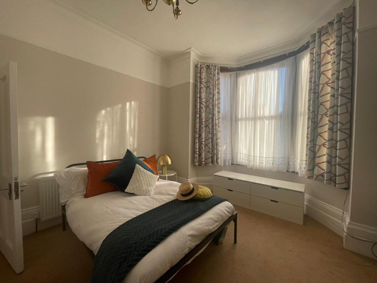 Inviting You To Your Home From Home 10 Minutes From Stratford Westfield London Ngoại thất bức ảnh